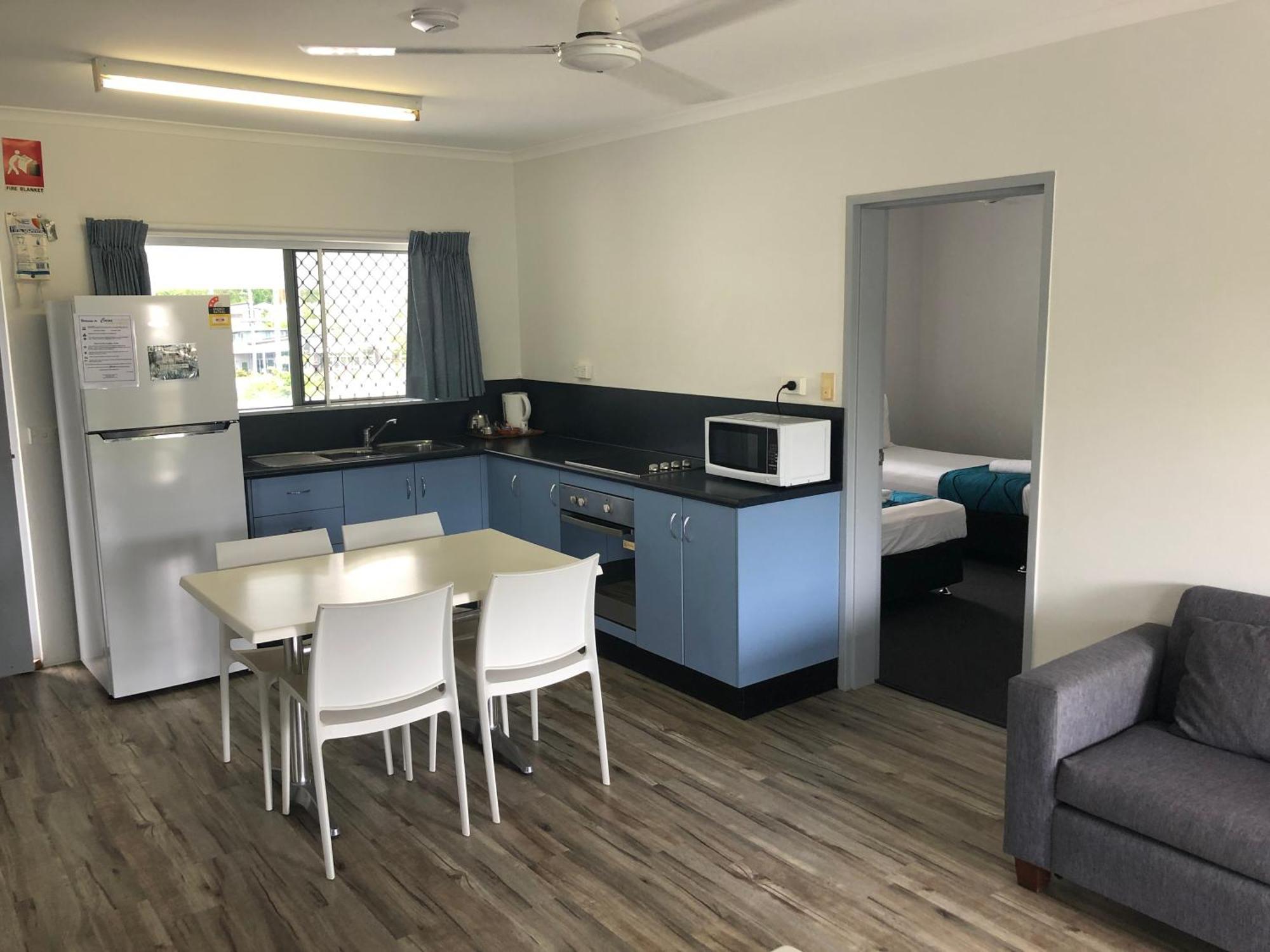 Cocos Holiday Apartments Trinity Beach Phòng bức ảnh