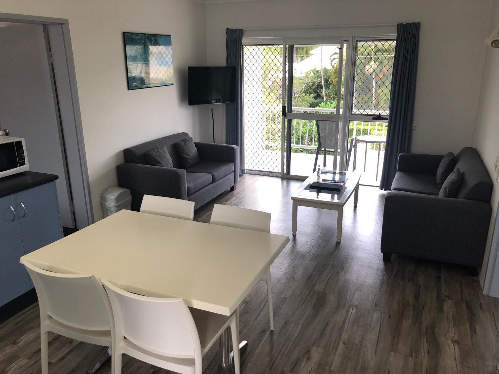 Cocos Holiday Apartments Trinity Beach Phòng bức ảnh